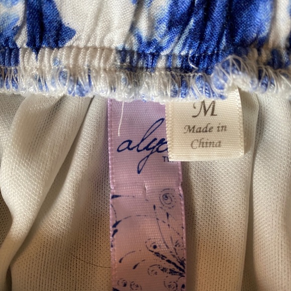 Beautiful Maxi Skirt bought from Francescas - Picture 2 of 5